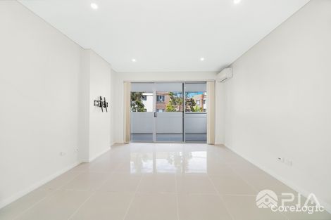 Property photo of 2/15 Civic Avenue Pendle Hill NSW 2145