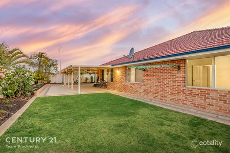 Property photo of 1 Ripley Circle Canning Vale WA 6155