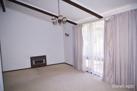 Property photo of 18 Silverdale Crescent Bellevue Heights SA 5050