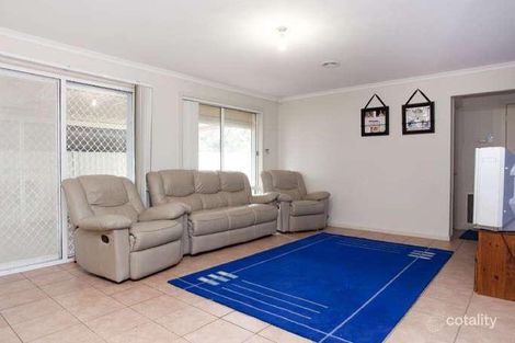 Property photo of 11 Rosewood Place Craigieburn VIC 3064