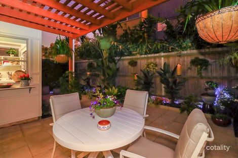 Property photo of 61/80 Moolyyir Street Urangan QLD 4655