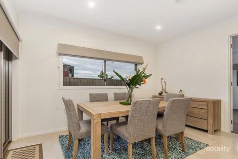 Property photo of 1 Callaway Lane Hillside VIC 3037