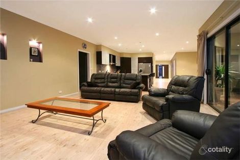 Property photo of 16 Webster Drive Patterson Lakes VIC 3197