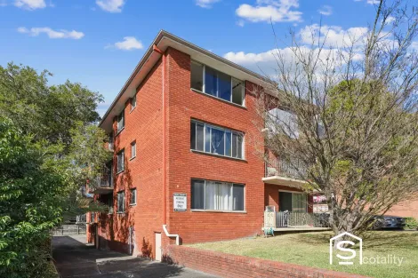 Property photo of 9/8 Edward Street Ryde NSW 2112
