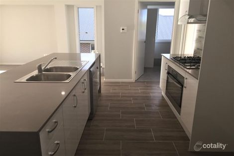 Property photo of 16 Parker Crescent Berry NSW 2535