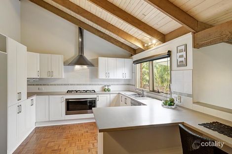 Property photo of 1 Barnston Place Ringwood VIC 3134