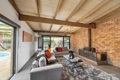 Property photo of 1 Barnston Place Ringwood VIC 3134