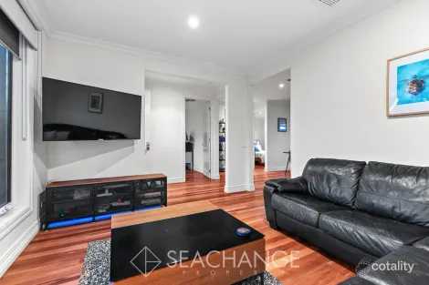 Property photo of 2/10 Joan Avenue Dromana VIC 3936