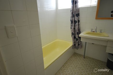 Property photo of 4/132 The Esplanade Burleigh Heads QLD 4220