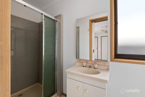 Property photo of 1/18-20 Tamarisk Road Narre Warren VIC 3805