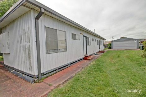 2/19 Kings Rd, Paynesville, VIC 3880