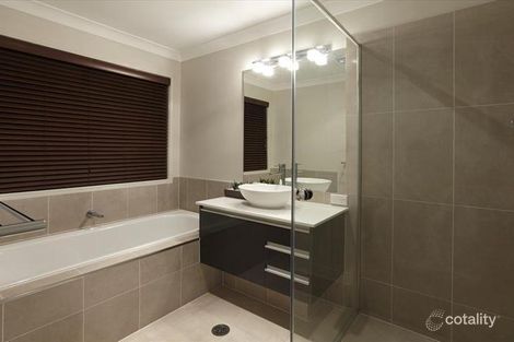 Property photo of 28 Carlingford Circuit Warner QLD 4500