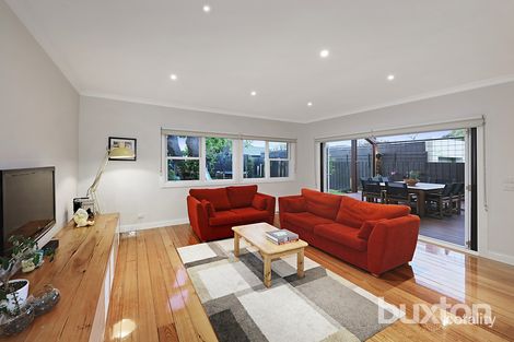 Property photo of 11 Rogers Road Bentleigh VIC 3204