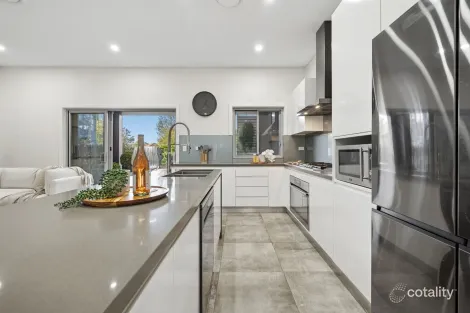 Property photo of 4A Melinga Place Revesby NSW 2212