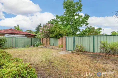 Property photo of 21 Dore Court Evatt ACT 2617