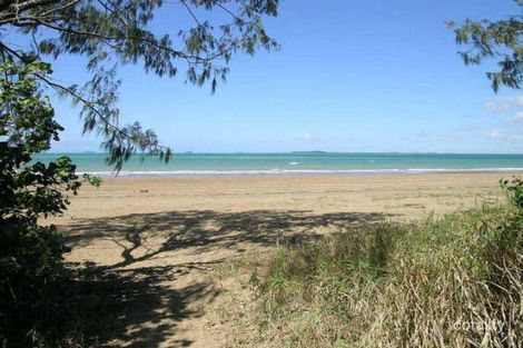 Property photo of 18 Deguara Avenue Armstrong Beach QLD 4737