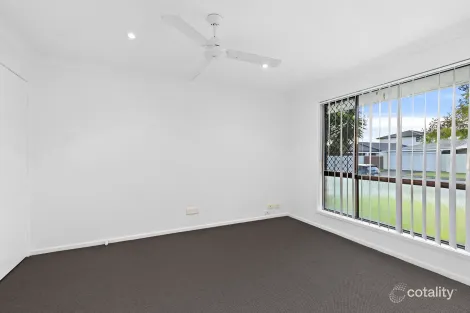 Property photo of 40 Columbus Drive Hollywell QLD 4216