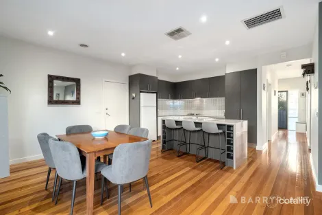 Property photo of 2/18 North Road Lilydale VIC 3140