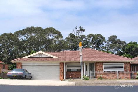 135 Flagstaff Rd, Warrawong, NSW 2502