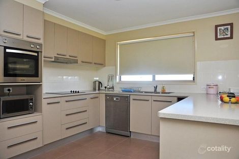Property photo of 7 Sunset Drive Glenvale QLD 4350