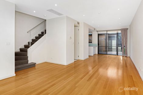 Property photo of 20 Manchester Grove Glen Huntly VIC 3163