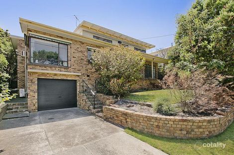 Property photo of 3 Greenways Court Parkdale VIC 3195