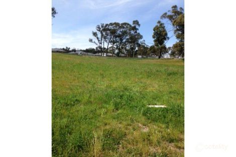 Property photo of 6 Doherty Close Mount Clear VIC 3350