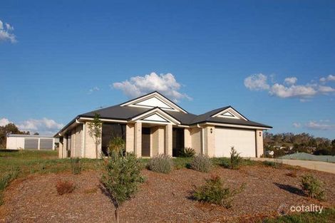 Property photo of 18 Lake Drive Meringandan QLD 4352