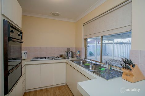Property photo of 2/33 Chesterton Road Bassendean WA 6054