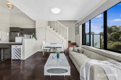 Property photo of 39 White Close Lilydale VIC 3140