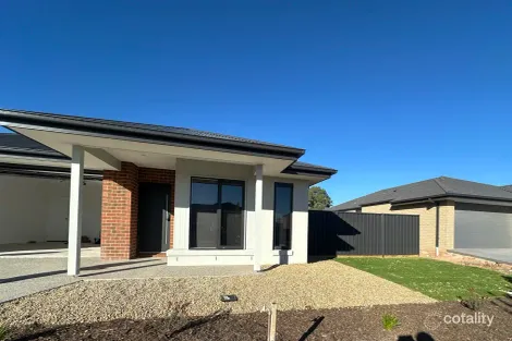 33 Roynic Pde, Benalla, VIC 3672