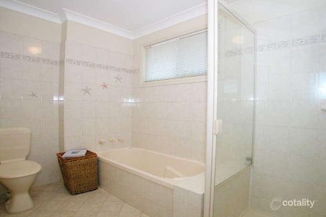 Property photo of 2/13 Junction Road Barrack Point NSW 2528