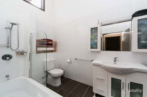 Property photo of 1/25 Bayliss Street Toowong QLD 4066