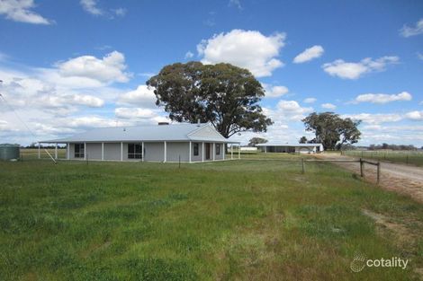 103 Angle Rd, Bundalong South, VIC 3730