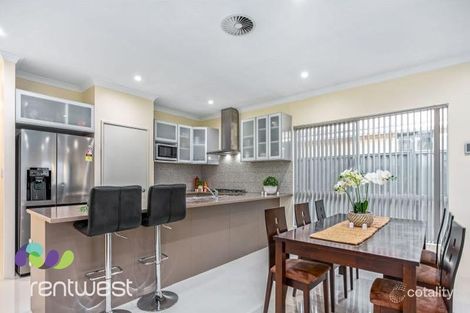Property photo of 52 Wycliffe Turn Piara Waters WA 6112