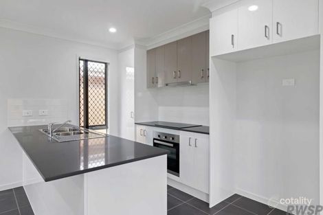 Property photo of 27 Tempera Place Yarrabilba QLD 4207
