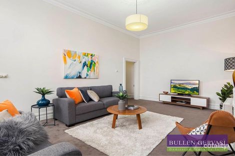 Property photo of 284 Pin Oak Crescent Flemington VIC 3031