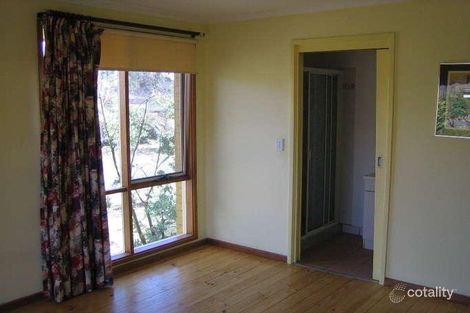 Property photo of 19 Wisdom Street Hughes ACT 2605