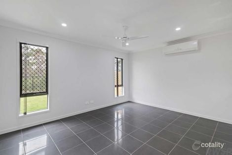 Property photo of 27 Tempera Place Yarrabilba QLD 4207