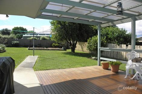 Property photo of 5 Floris Avenue Drouin VIC 3818