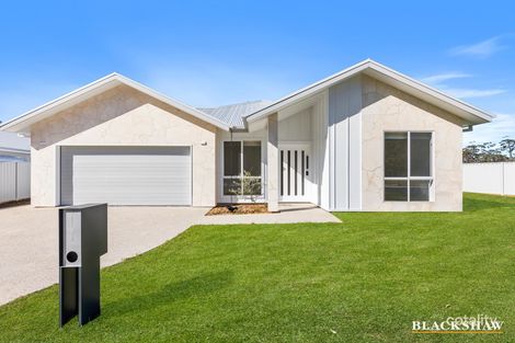 Property photo of 8 Bangalay Way Broulee NSW 2537
