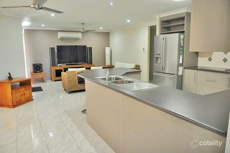 Property photo of 11 William Close Gracemere QLD 4702