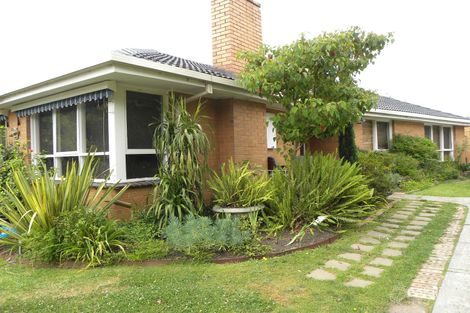 5 Blue Hills Ave, Nunawading, VIC 3131