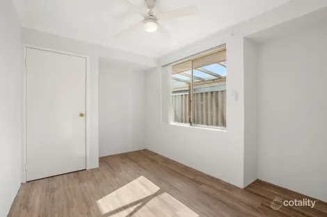 Property photo of 5 Lisbon Place Warnbro WA 6169