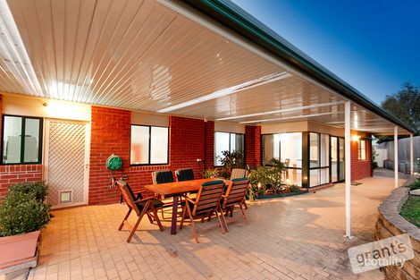 Property photo of 1 Jarryd Crescent Berwick VIC 3806