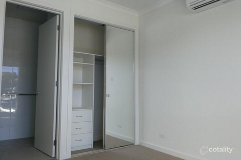 Property photo of 23 Kitchen Road Port Melbourne VIC 3207