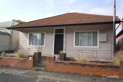 143 Cleary St, Hamilton, NSW 2303