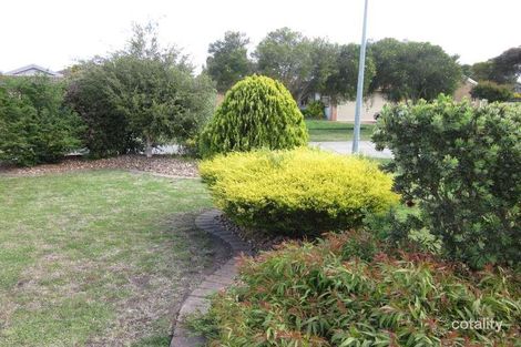 Property photo of 10 Cobb Junction Sydenham VIC 3037