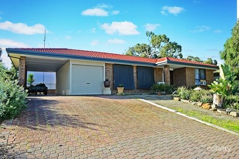 18 Folkestone Tce, Victor Harbor, SA 5211