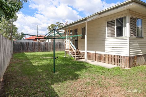 Property photo of 19 Sinclair Drive Ellen Grove QLD 4078
